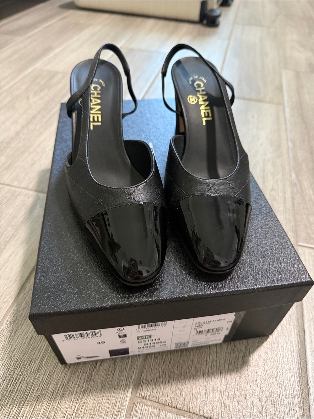 CHANEL Black Patent & Leather Slingback Mules size 39